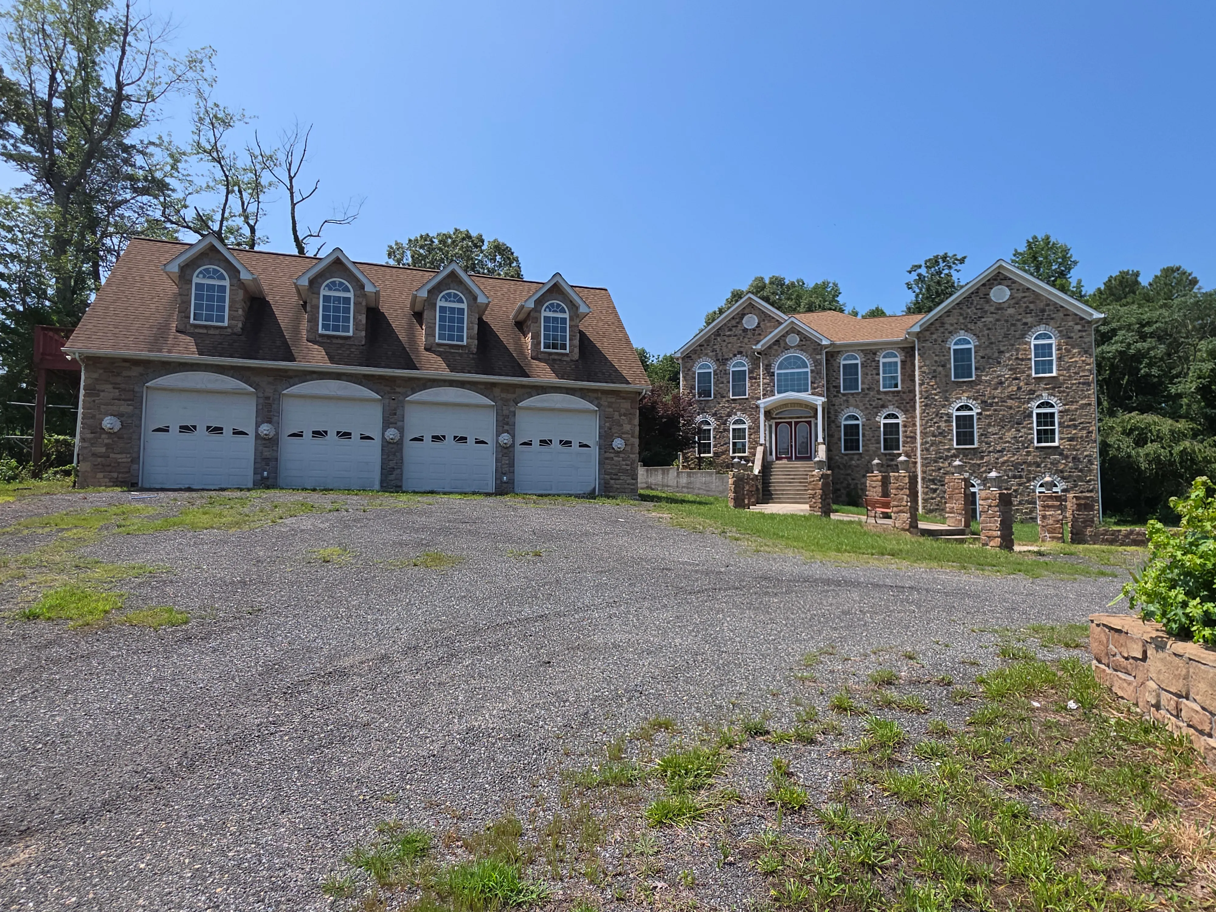 10205 Tickle Ln foreclosure property image