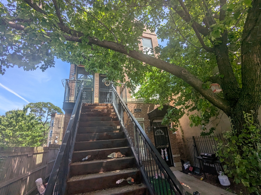 903 S Kedzie Ave foreclosure property image