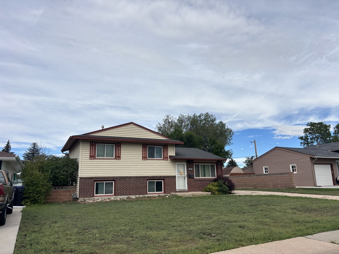 614 Cleveland Ave foreclosure property image