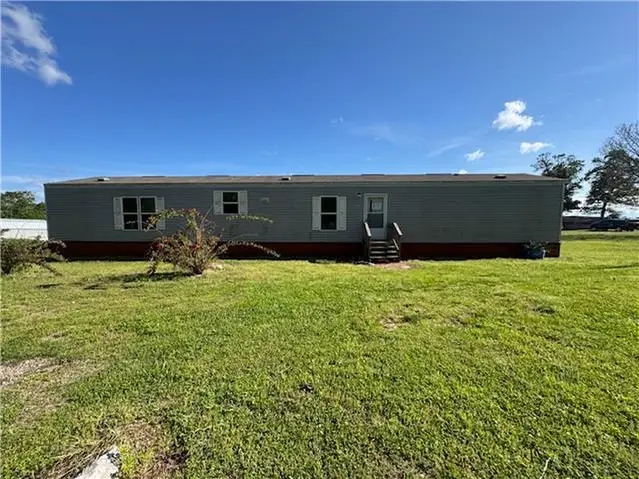 461388 E 830 Rd foreclosure property image