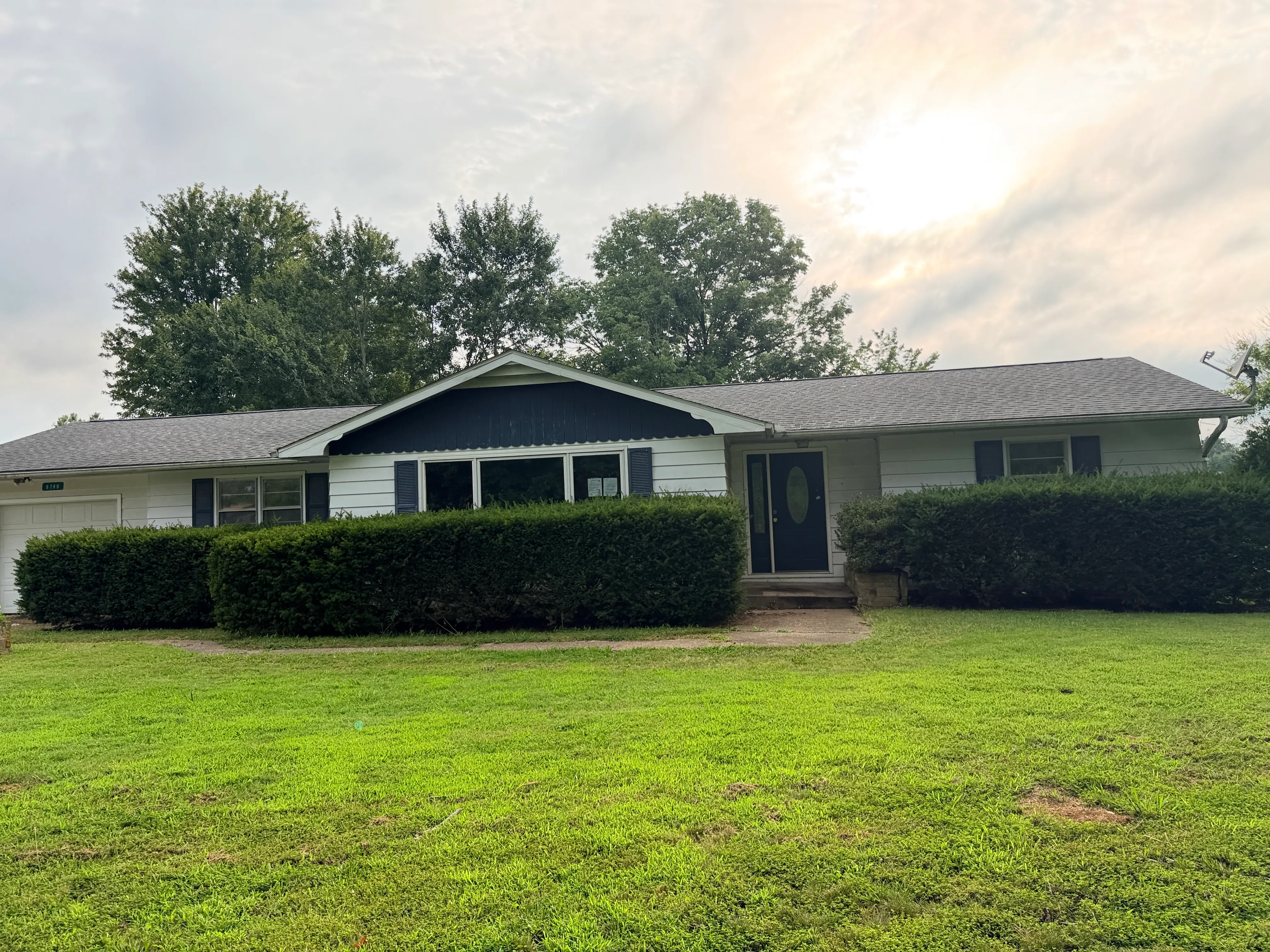 9799 Highway 127 foreclosure property image