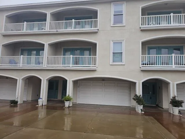 14422 Verdemar Dr #302 foreclosure property image