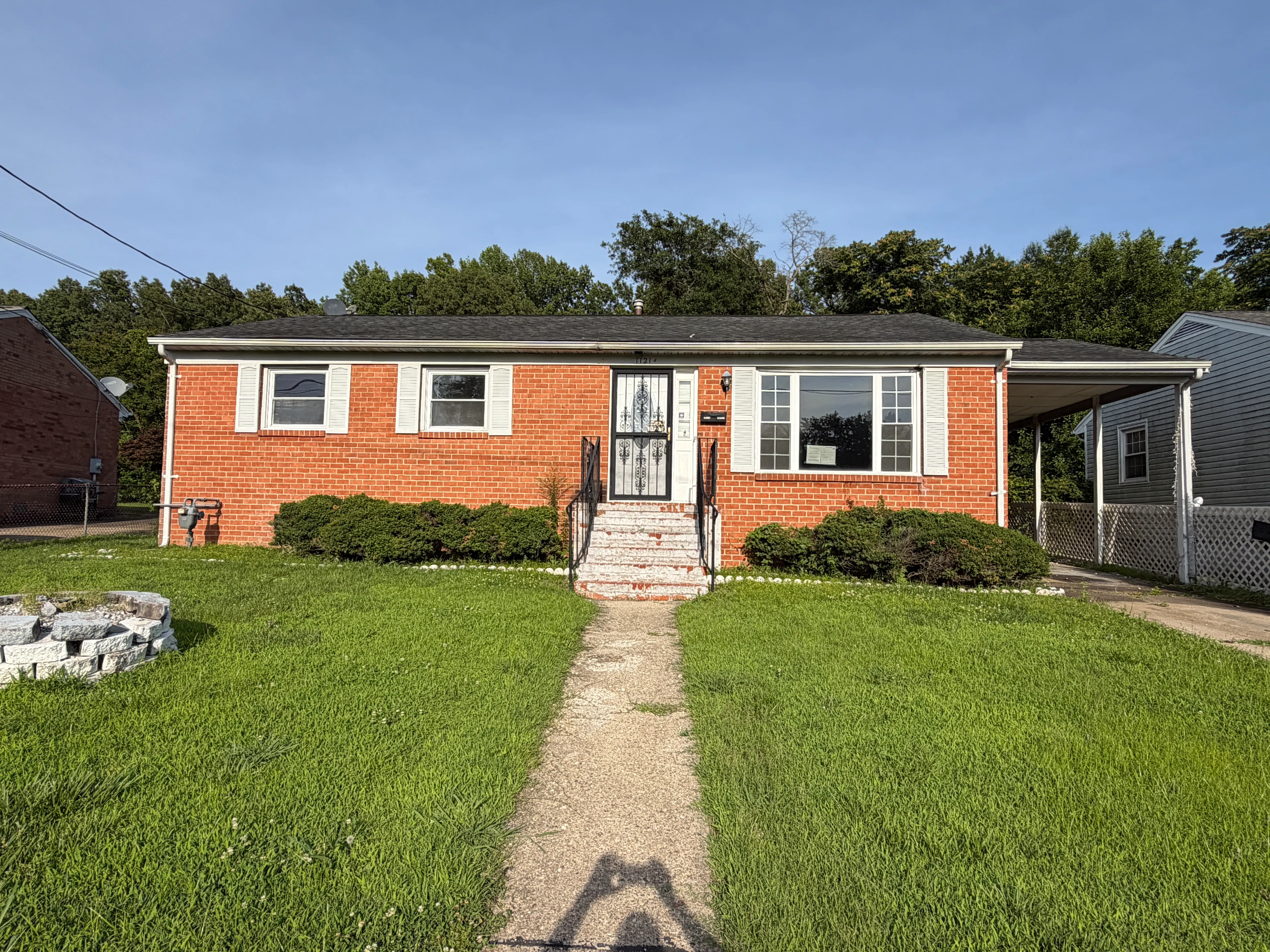 1121 E Booker Cir foreclosure property image