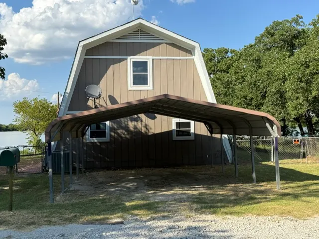 311 Shore Loop foreclosure property image