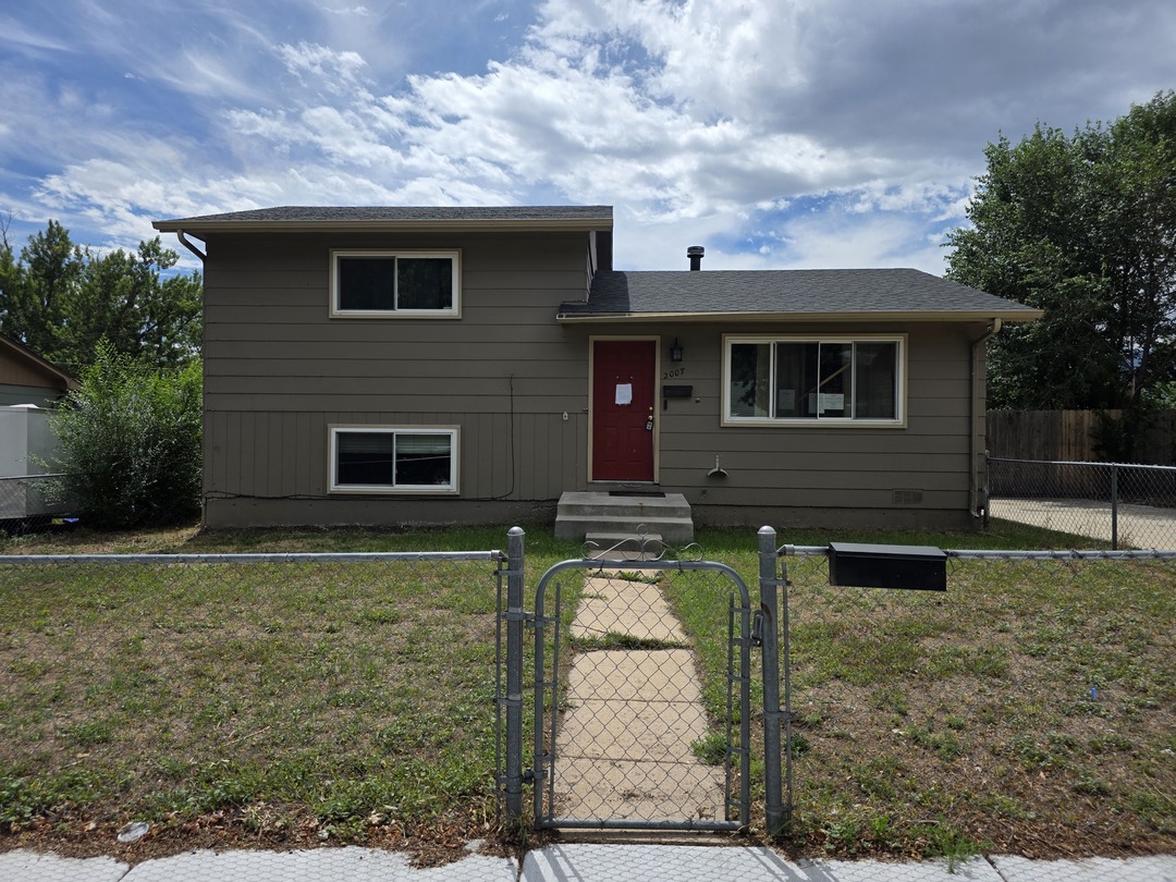 2007 Mccooke Dr foreclosure property image