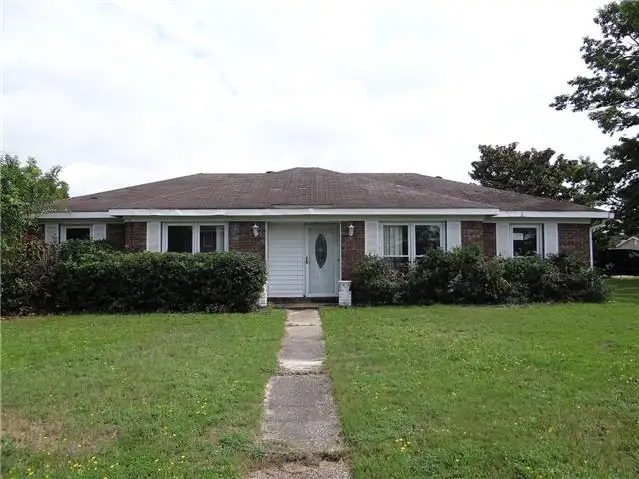 6034 Caribou Dr foreclosure property image