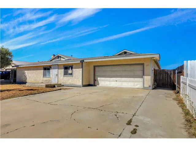 213 Cavendish Dr foreclosure property image