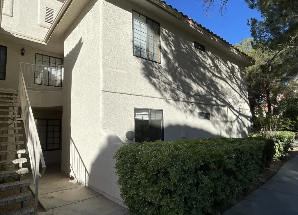 2641 S Durango Dr #102 foreclosure property image