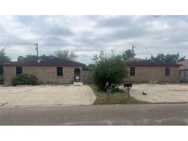901-903 W 24th St foreclosure property image