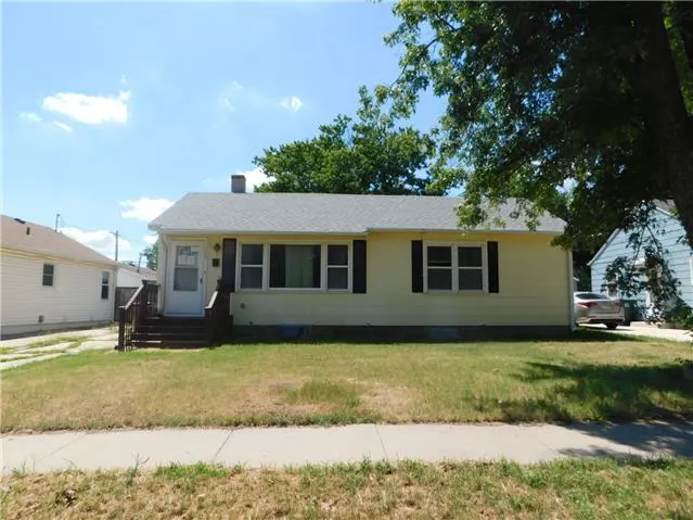 715 S Purdy Ave foreclosure property image