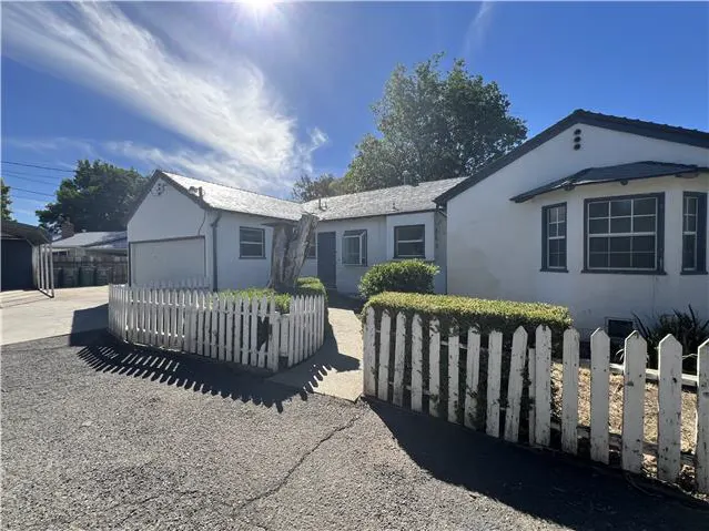 116 Gurnsey Ave foreclosure property image