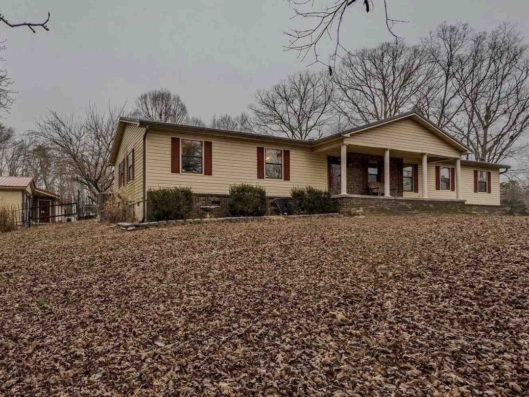 333 Willow Springs Rd foreclosure property image