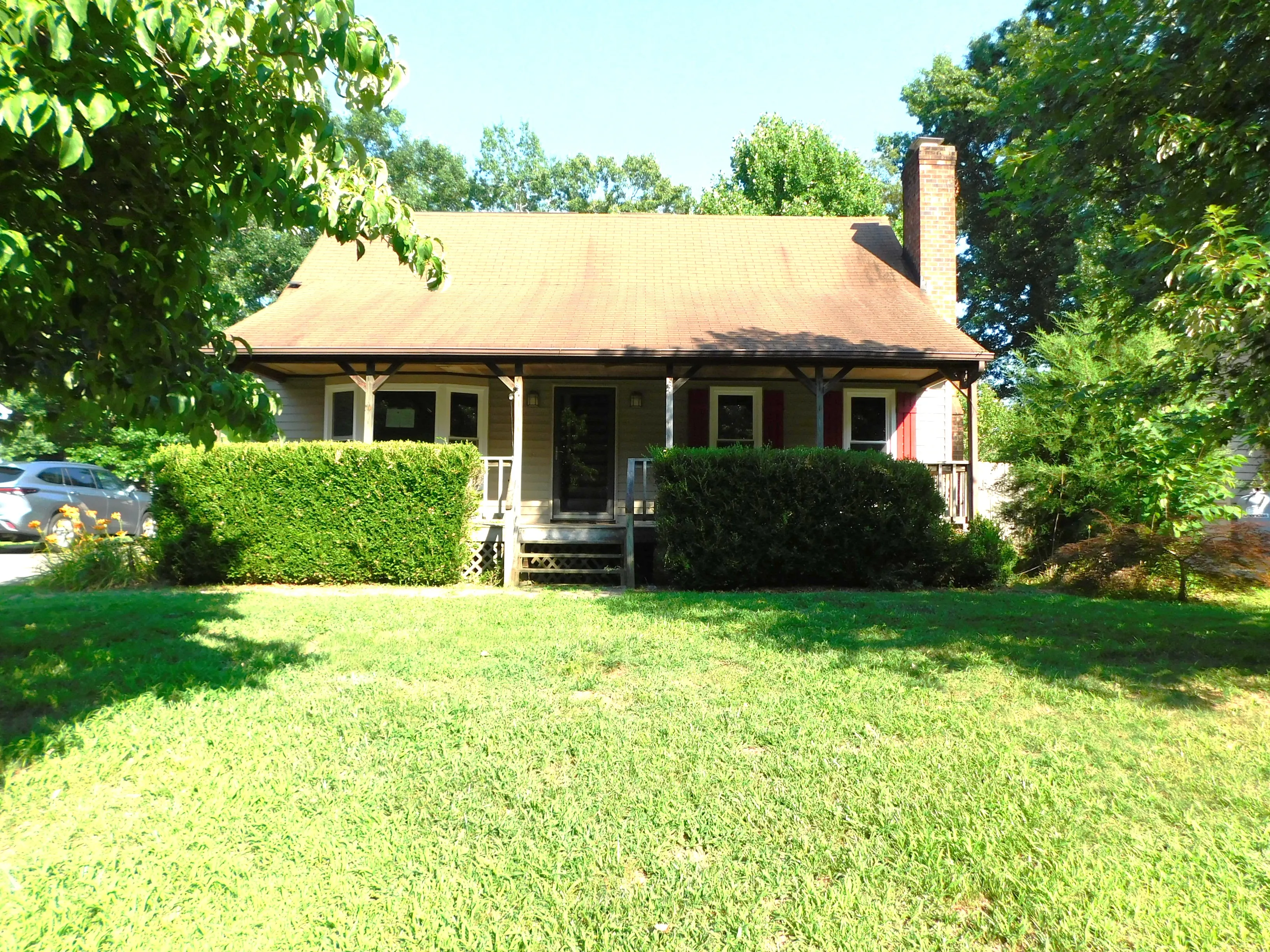 9323 Edington Dr foreclosure property image