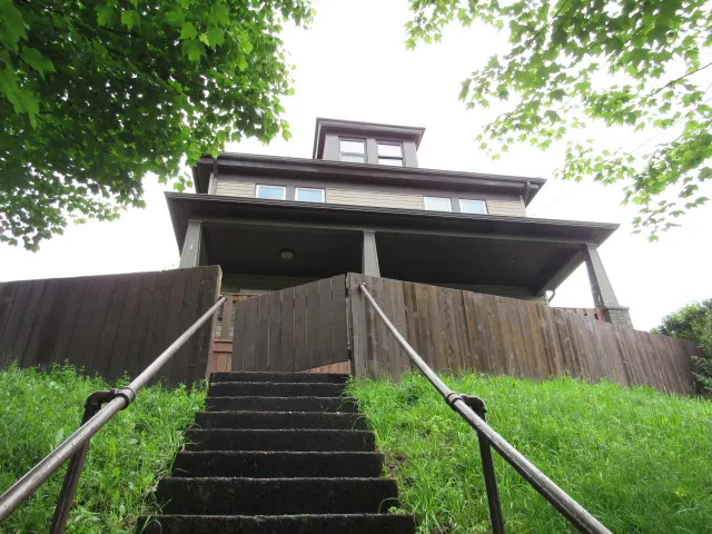 410 Shaffner Ave foreclosure property image