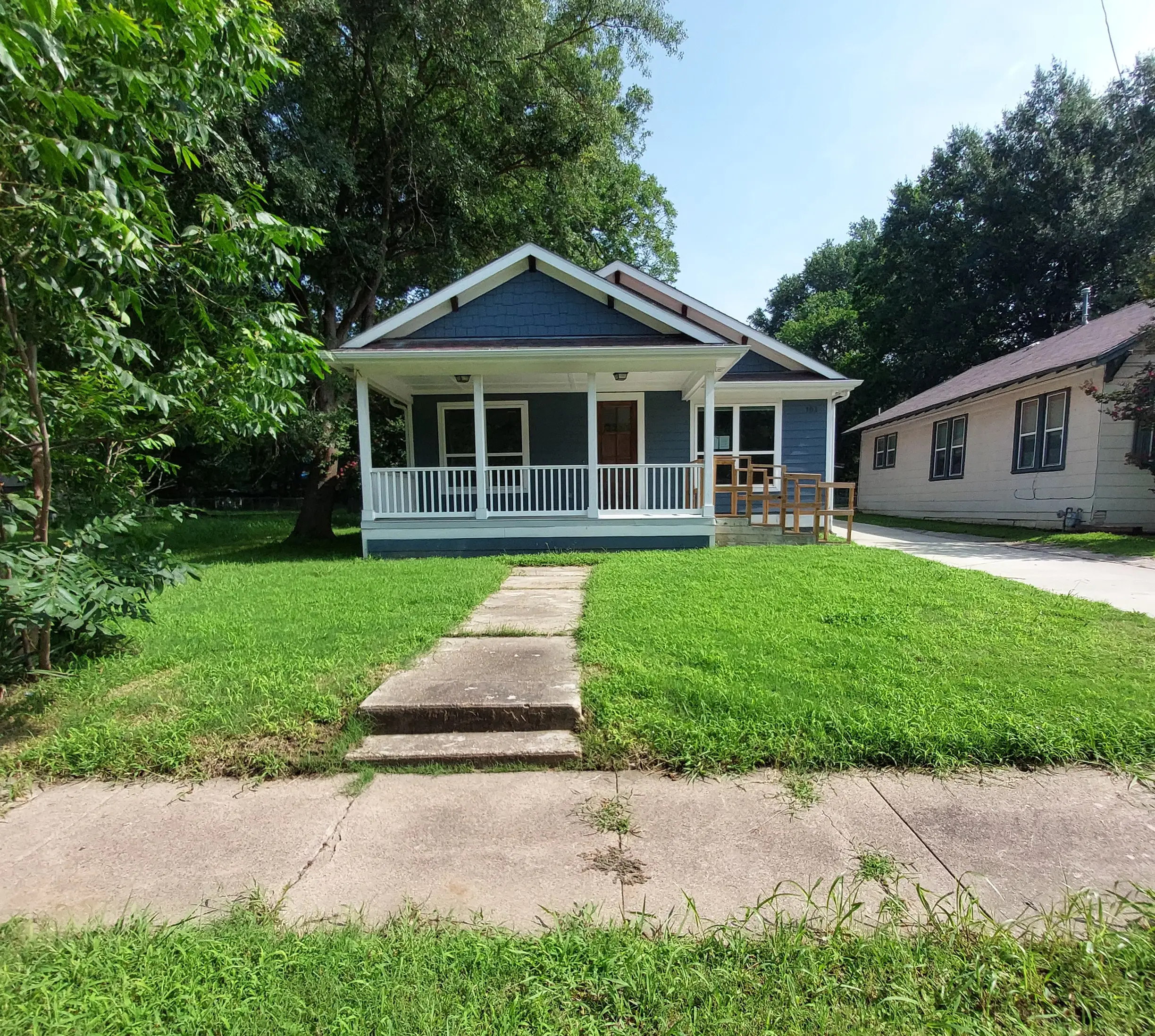 701 E Washington foreclosure property image