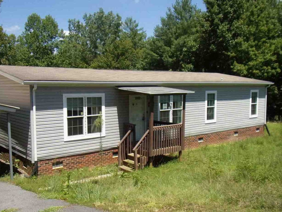 3002 Dalton Dr foreclosure property image