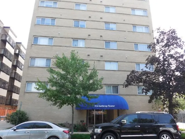 314 Lathrop Ave Unit 203 foreclosure property image