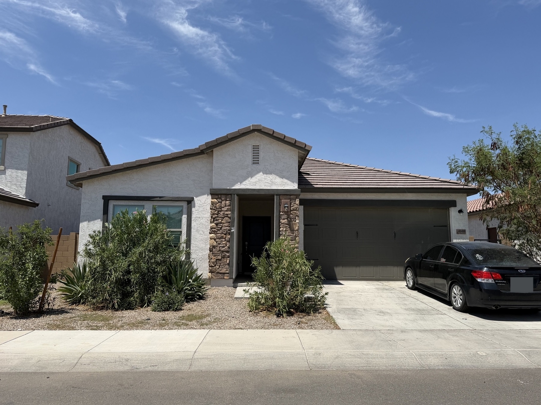 40400 W Chambers Drive foreclosure property image