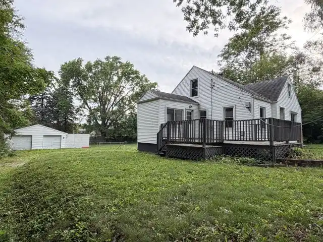 612 Andrew Ave foreclosure property image