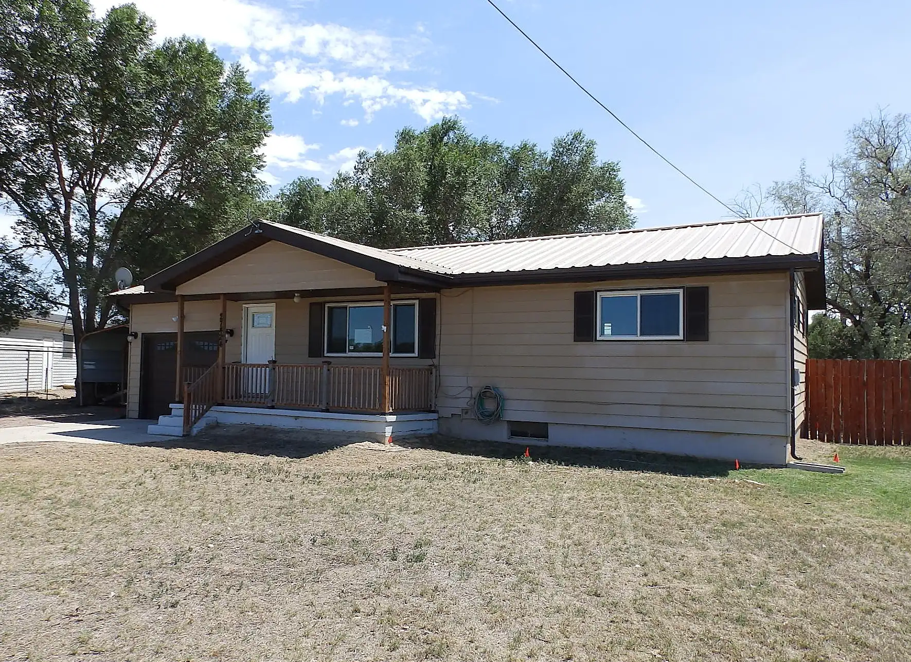 27424 Frontage Road foreclosure property image