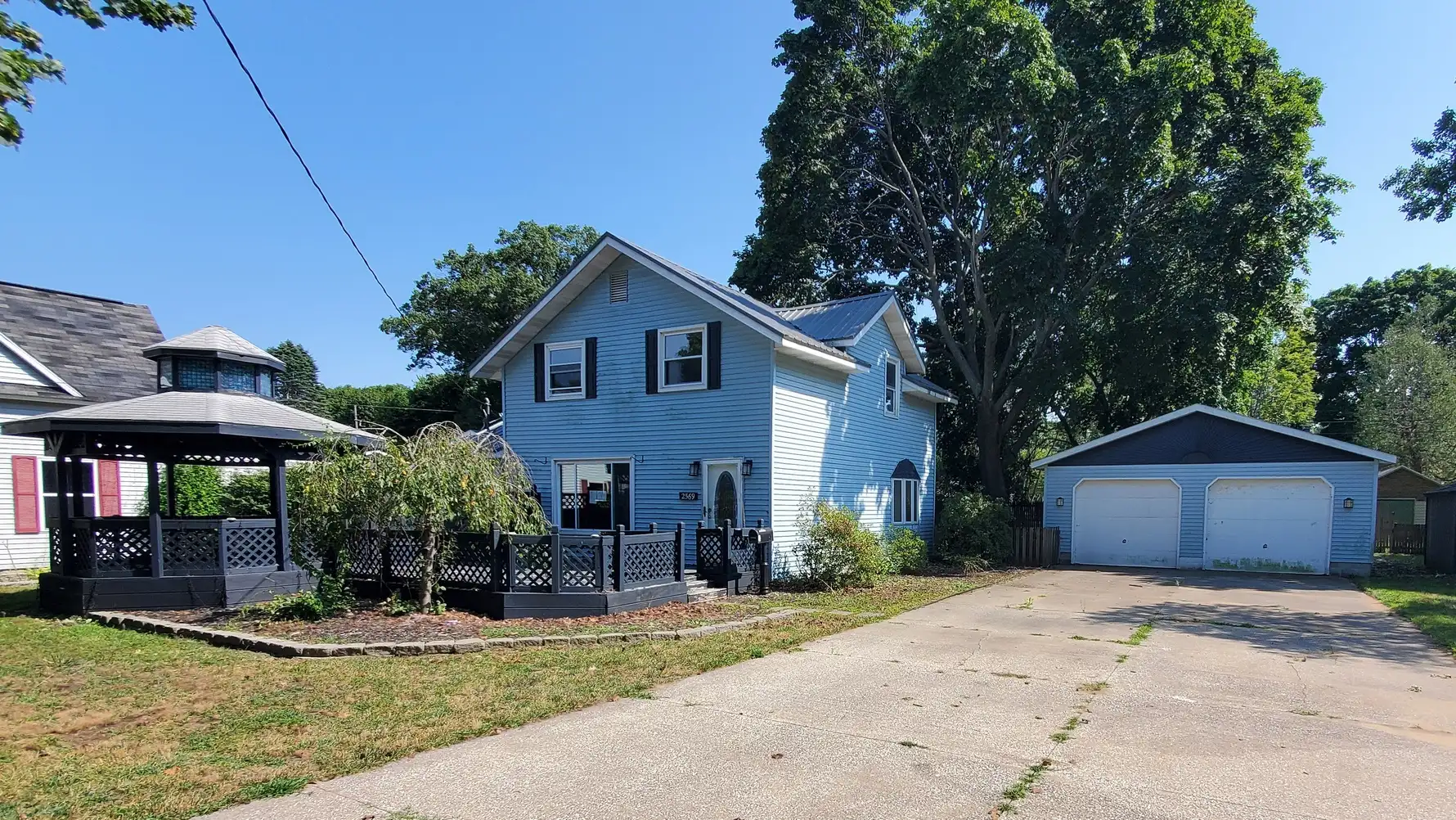 2569 Harding Avenue foreclosure property image
