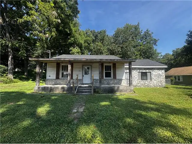 810 S Chattanooga St foreclosure property image