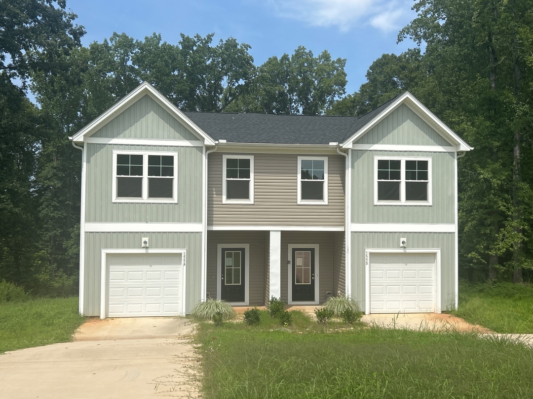 155 Carolwoods Dr foreclosure property image