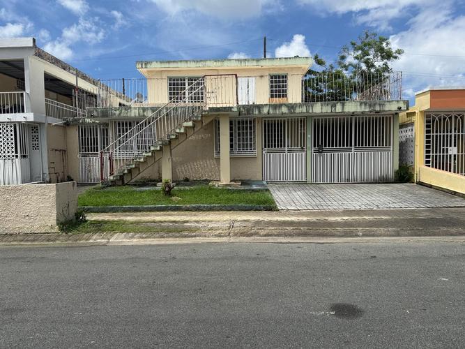 U-12, 10 ST, Alturas De Flamboyan foreclosure property image