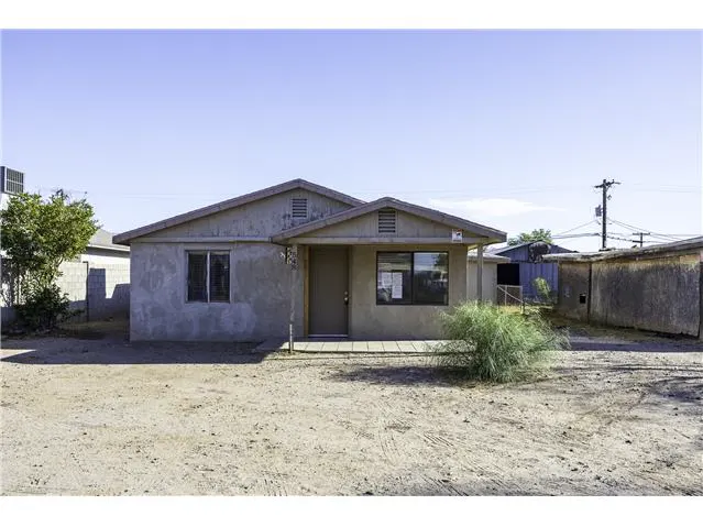 548 West Dewey Ave foreclosure property image