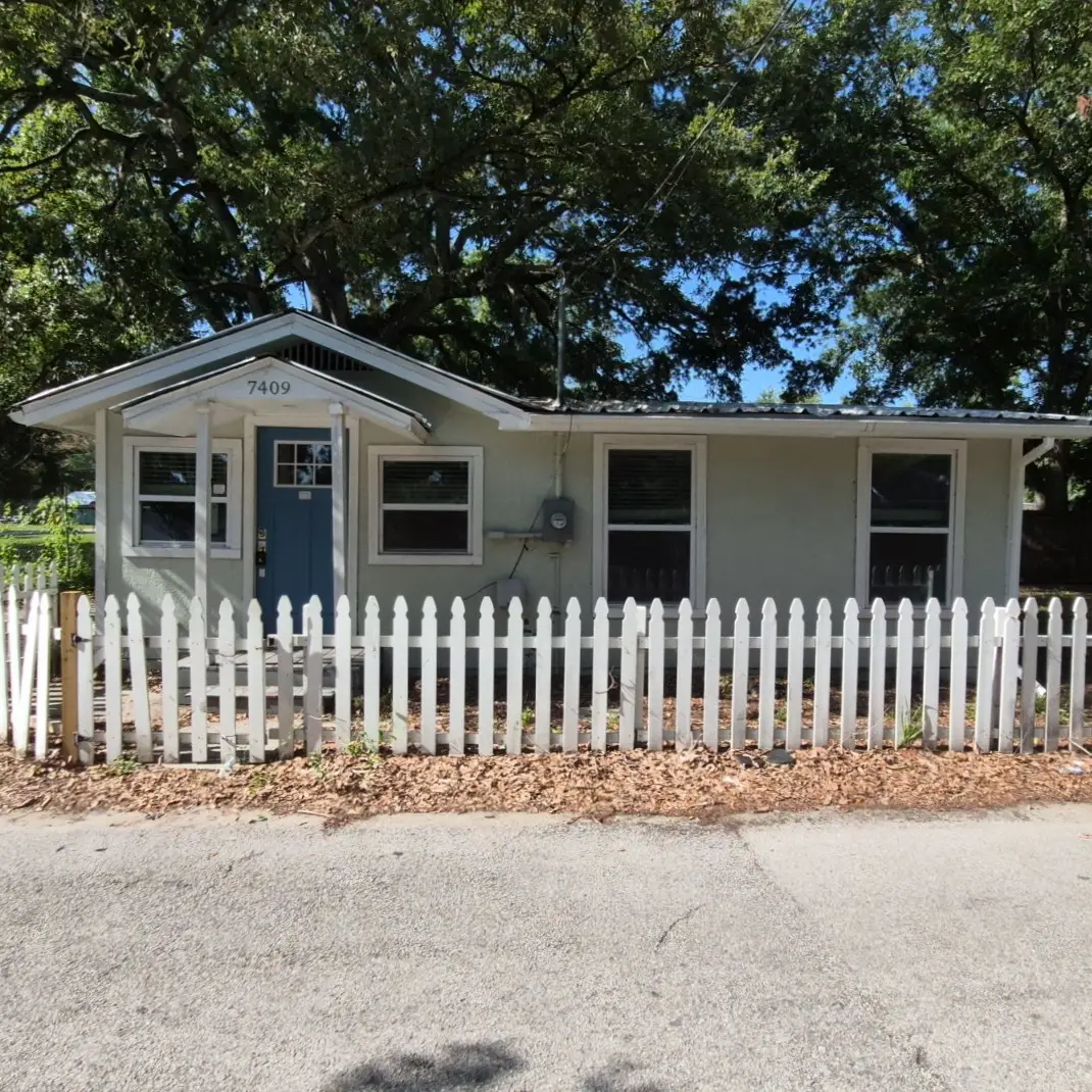 7409 Rhode Island Dr foreclosure property image