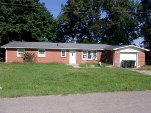 665 New Street foreclosure property image