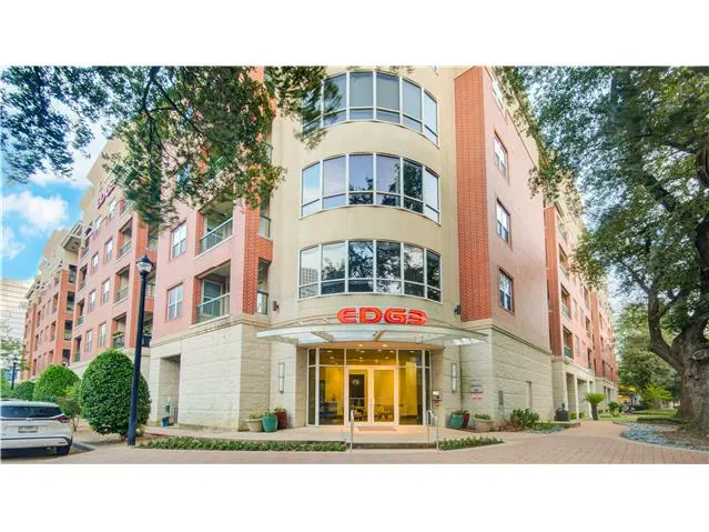 300 St Joseph Pkwy #101 foreclosure property image