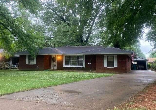 579 Byron Dr foreclosure property image