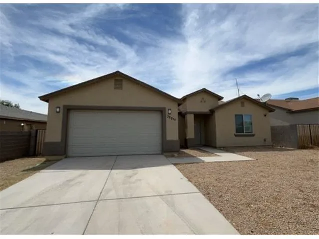 32012 N Bush St foreclosure property image