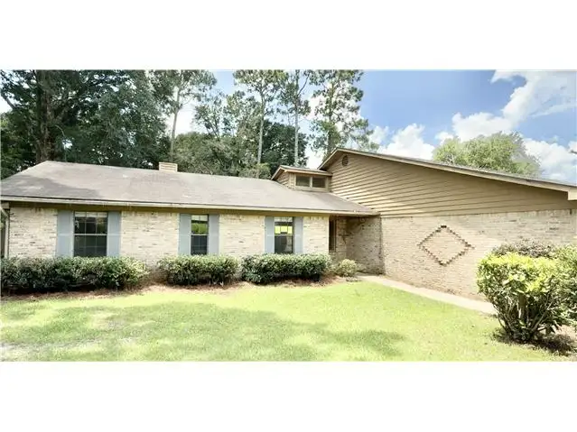 113 Black Oak Way foreclosure property image