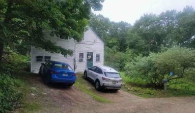 11 Rand Road foreclosure property image