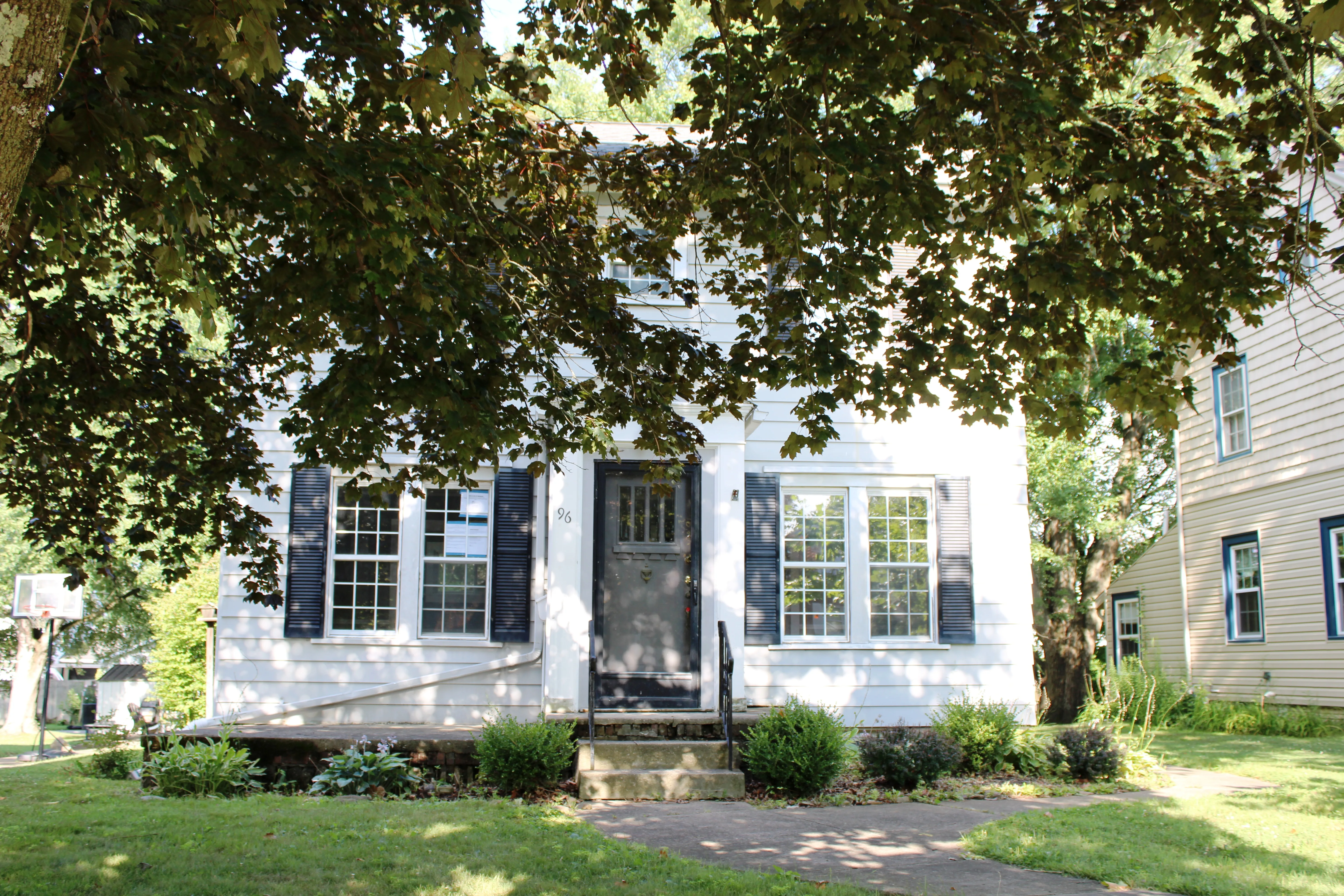 96 Glenwood Blvd foreclosure property image