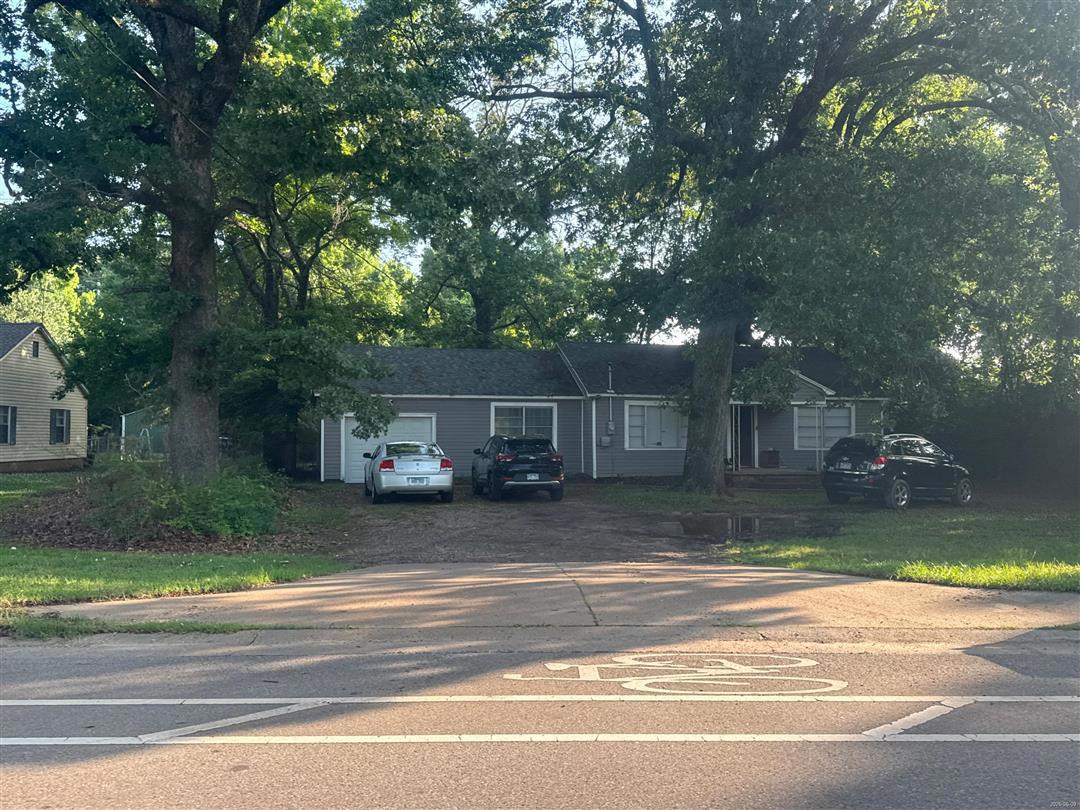 136 Rudy Rd foreclosure property image