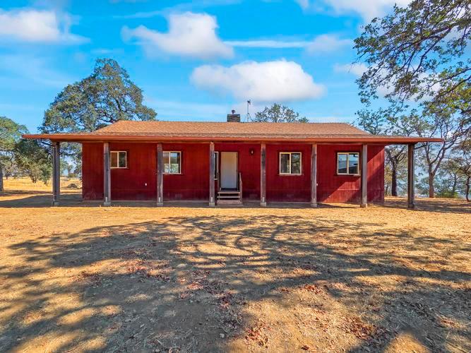 4745 Bear Valley Road foreclosure property image