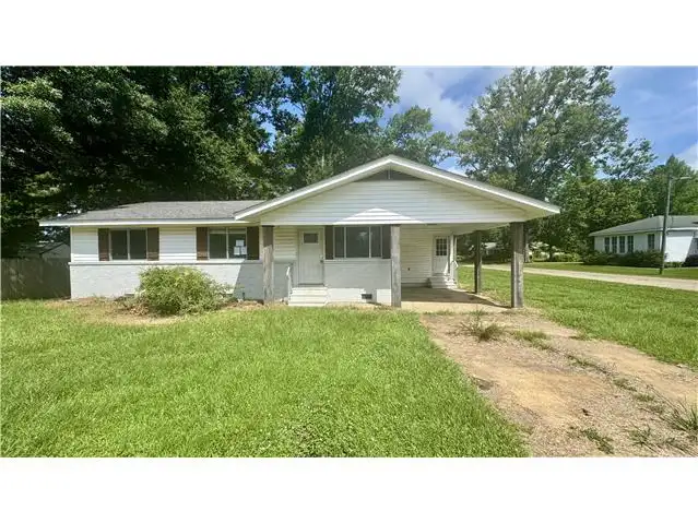 107 Spruce St foreclosure property image