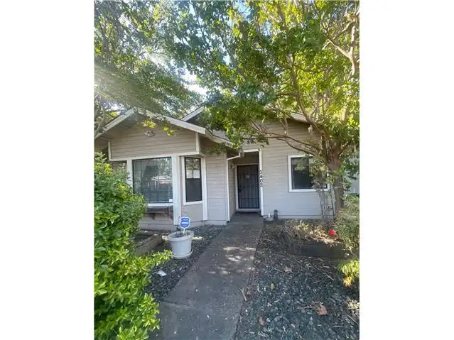 3402 21st Ave foreclosure property image