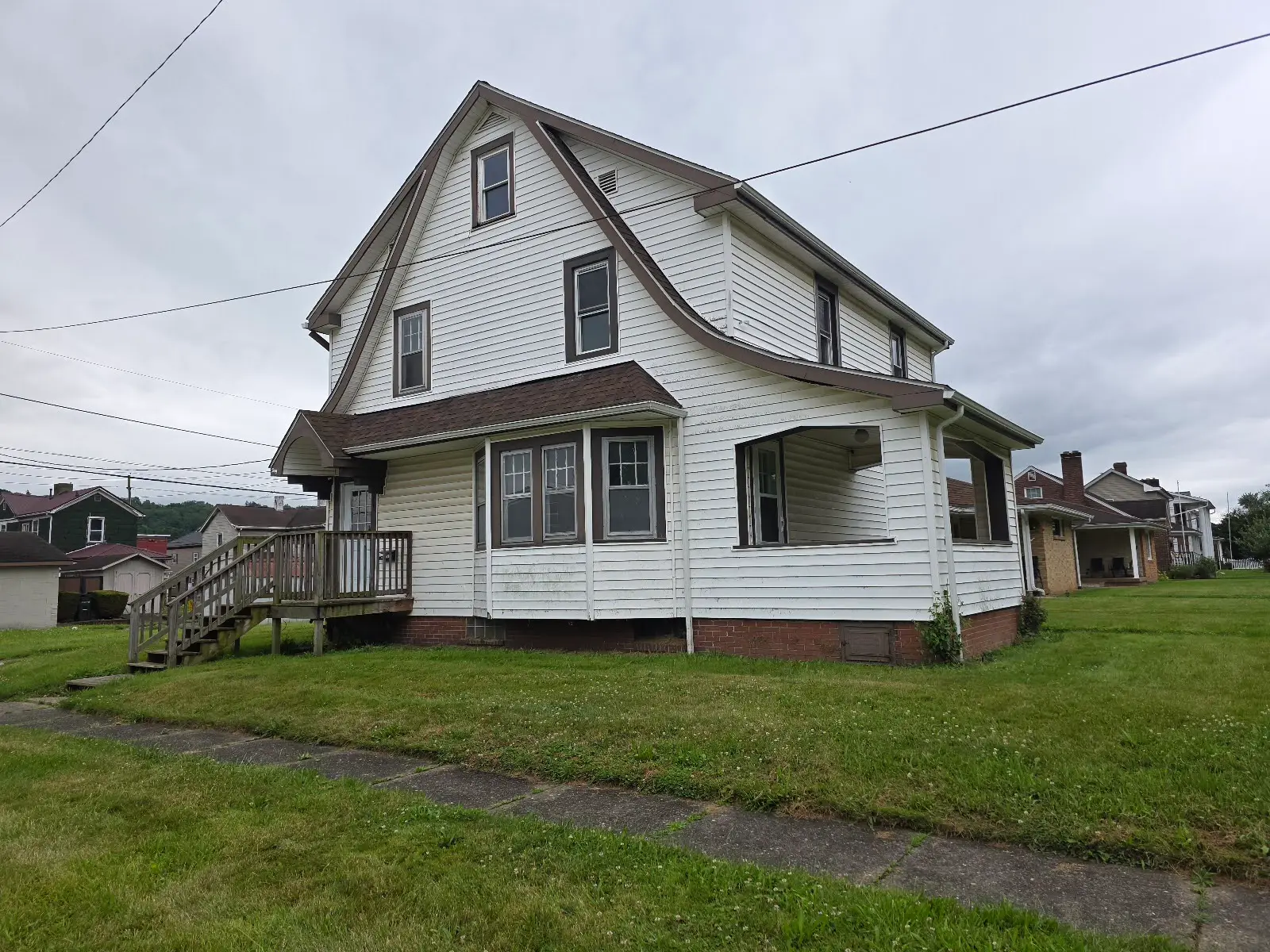 516 Buckeye St foreclosure property image