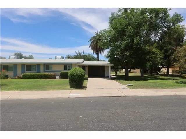 10222 W Snead Cir S foreclosure property image