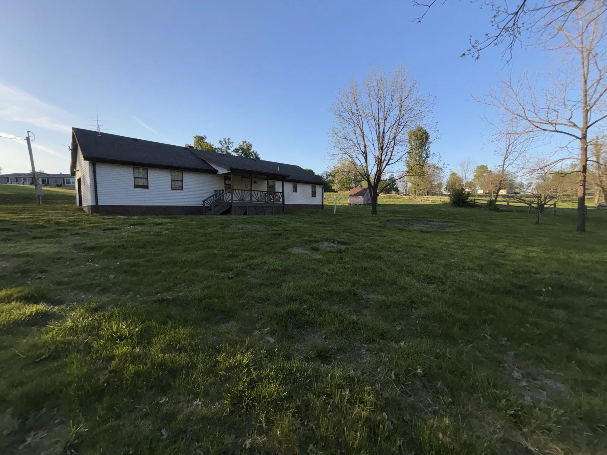 186 Blakemoore Ln foreclosure property image