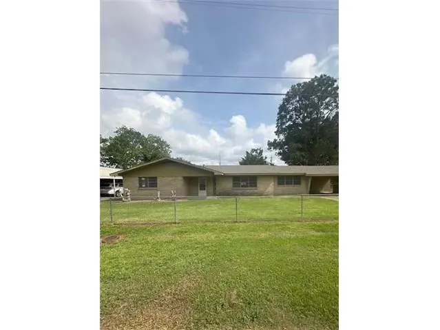 509 Park Ave foreclosure property image