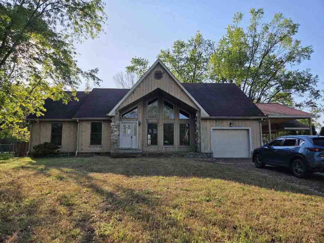 1300 Rivermont Dr foreclosure property image