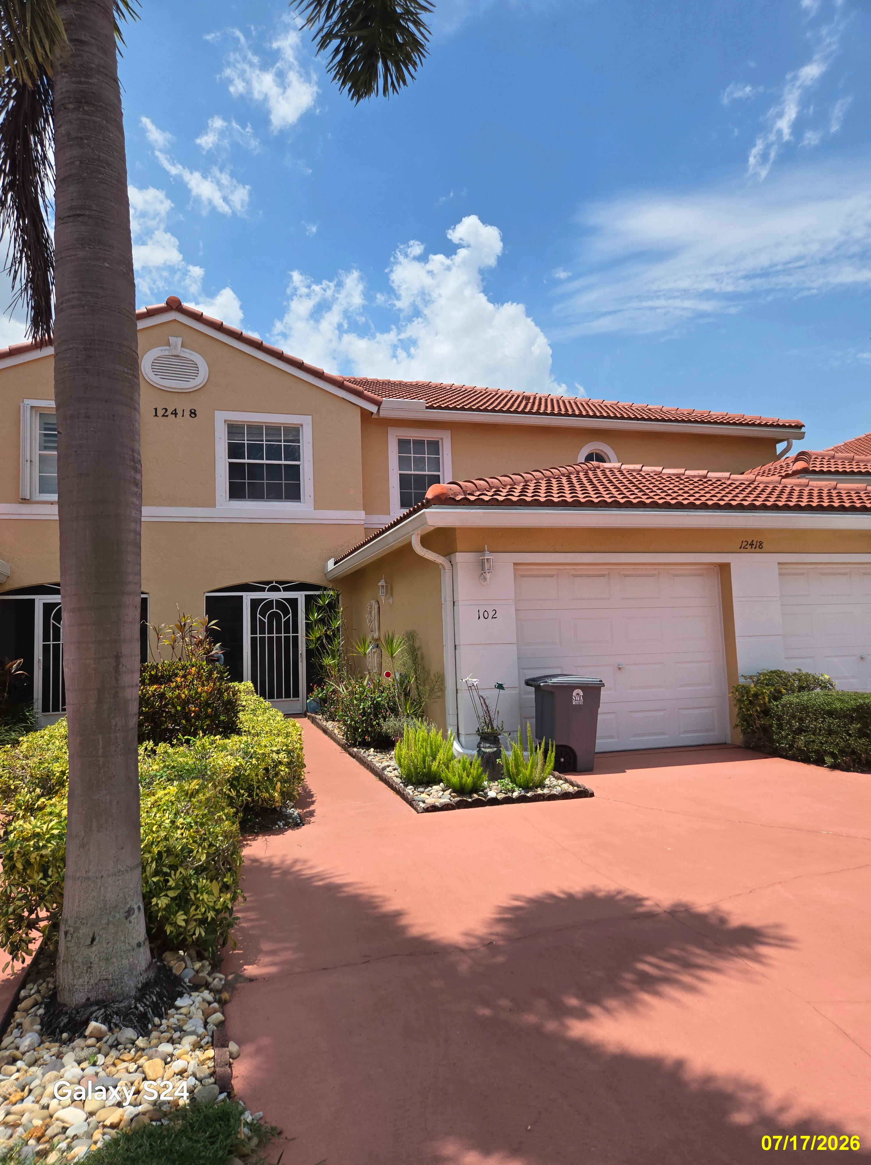 12418 Crystal Pointe Dr. Unit 202 foreclosure property image