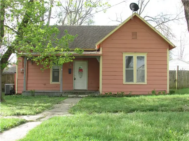 517 Lincoln Ave foreclosure property image