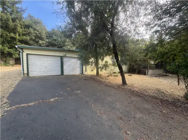 6844 Floyd Way foreclosure property image