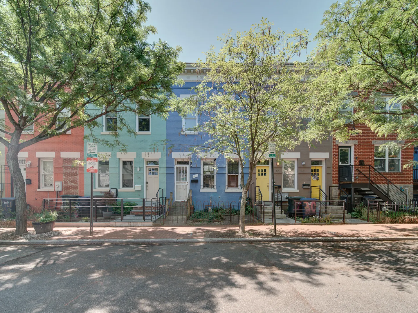 28 Hanover Pl NW foreclosure property image